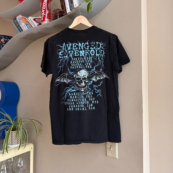 Vintage Y2K Avenged Sevenfold Band Shirt - Picture 5 of 7